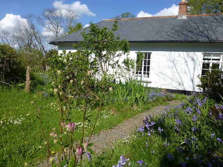 Fowey Valley Peaceful and Secluded Cottage Houses for Rent in