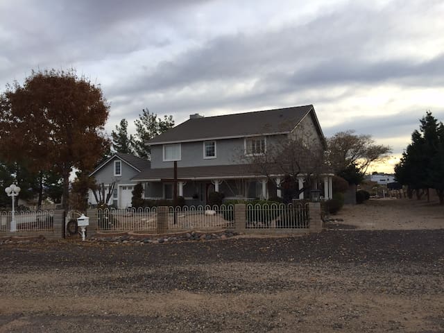 Victorian Modern Rural Kingman  #2