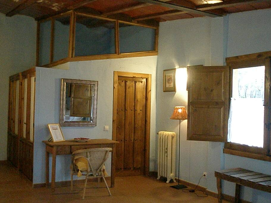 armario puerta baño
