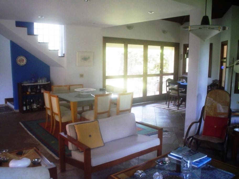 sala com 4 ambientes