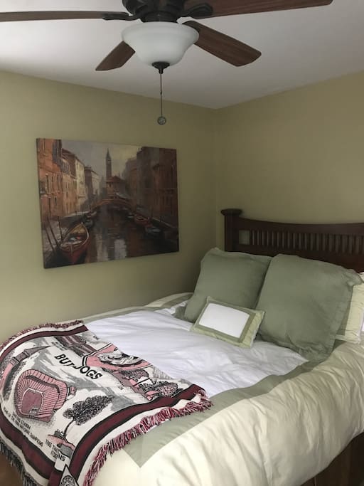 Queen Bed