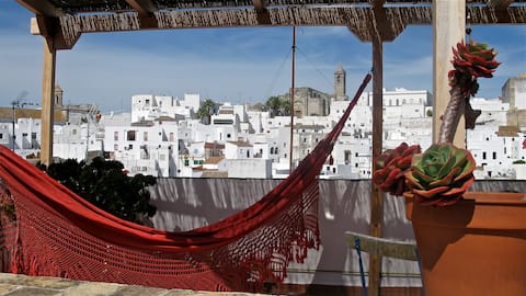 Top Airbnb: TRADITIONAL ANDALUSIAN HOUSE in Vej in Vejer De La Frontera