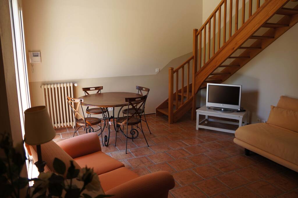Séjour avec accès Mezzanine