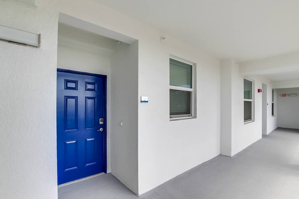 4741 Clock Tower Unit 105_2.jpg