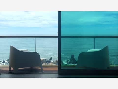 Luxury Apartment in Lavadores Beach