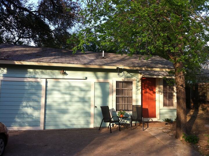 South Congress Apartment Guesthouses for Rent in Austin, Texas