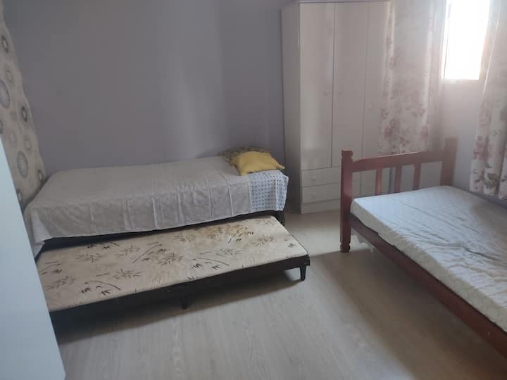 საძინებელი 1