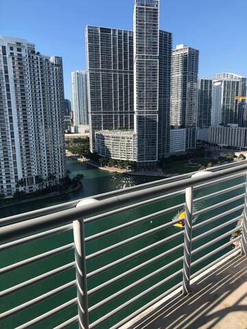 Airbnb Bayfront Park Vacation Rentals Places To Stay