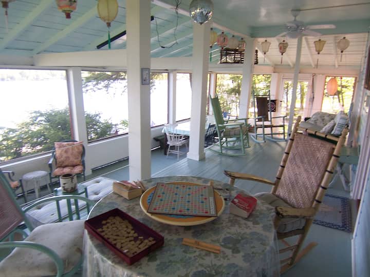 "Lady of the Lake" waterfront gem Cottages for Rent in Caroga Lake