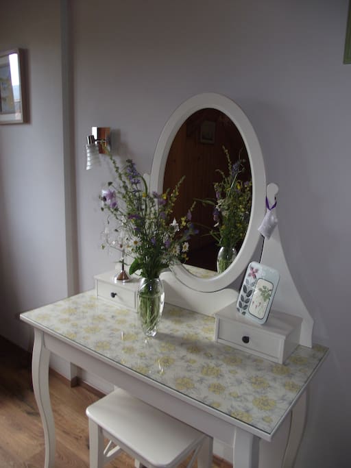 All the comforts of home, somewhere to beautify....