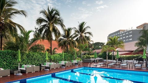 Oasis de tranquillité, Suite Junior, Riviera Hotel