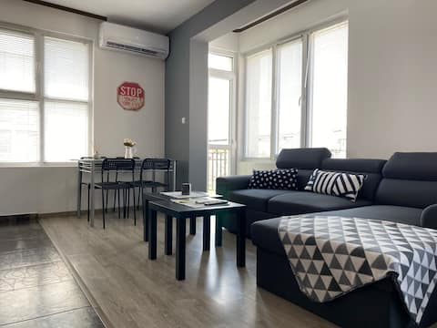 Luxury Studio (56 sq.m) Kapana