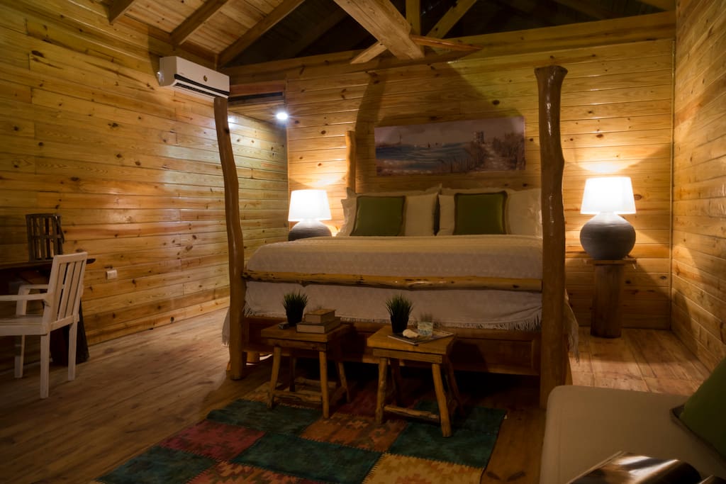 Queen Bed