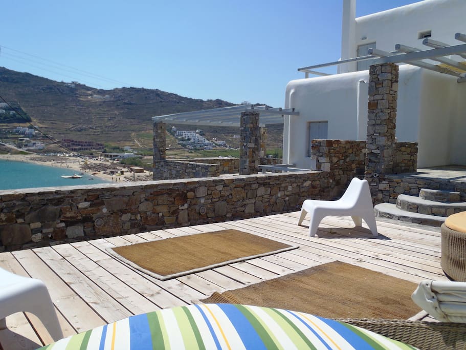 PRIVATE VERANDA / DECK WITH SEAVIEW