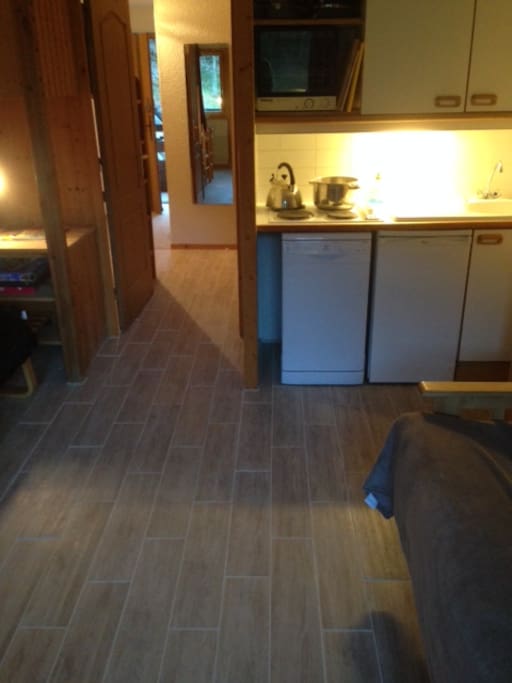 Lounge, kitchen and hallway