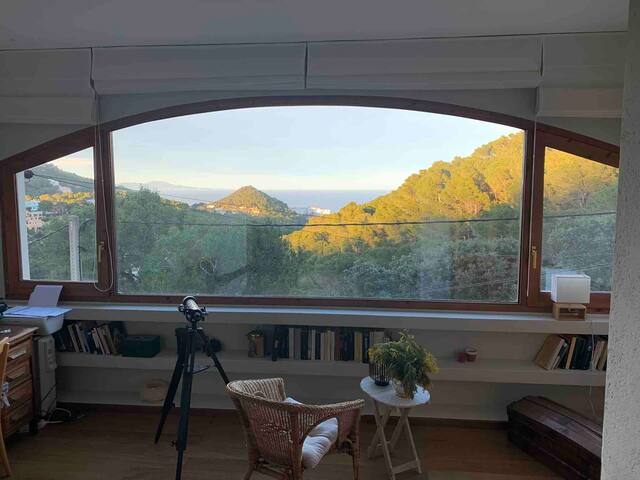 Maison et son cottage ,vue mer, piscine privée gallery image 5