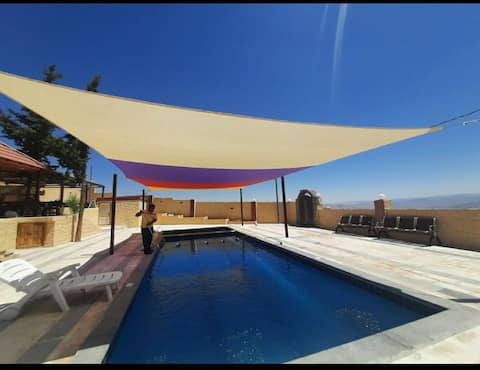 Chalet Break House 
with Pool