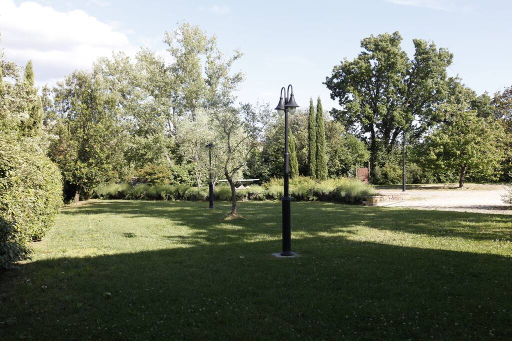exclusivo garden of cottage. il giardino esclusivo del cottage