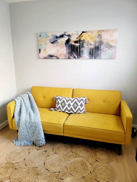 Top performing Airbnb: Chore-Free, Private Guest Suite in Franklin Park