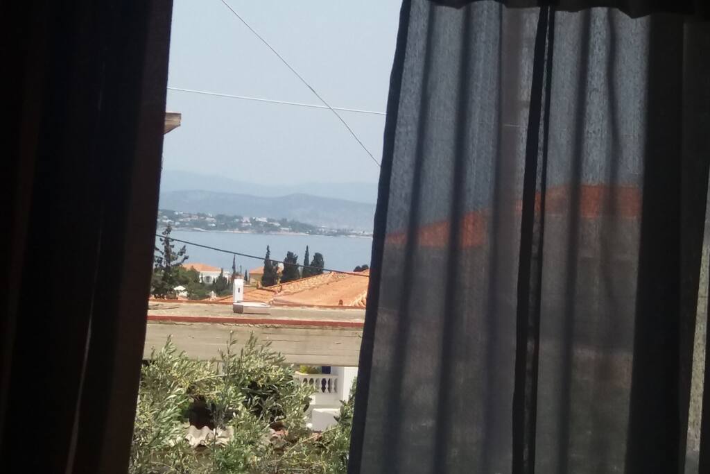 The window in bedroom 3. The view from the window is wonderful.