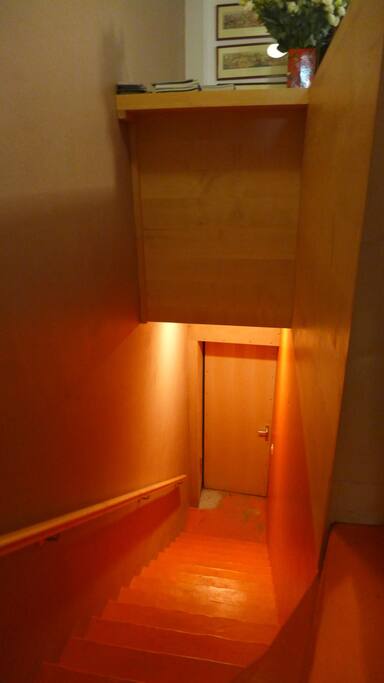 Entrée vu de l'intérieur.