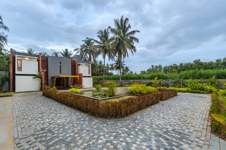 Riverstone - 3 Bedroom Riverfront Villa