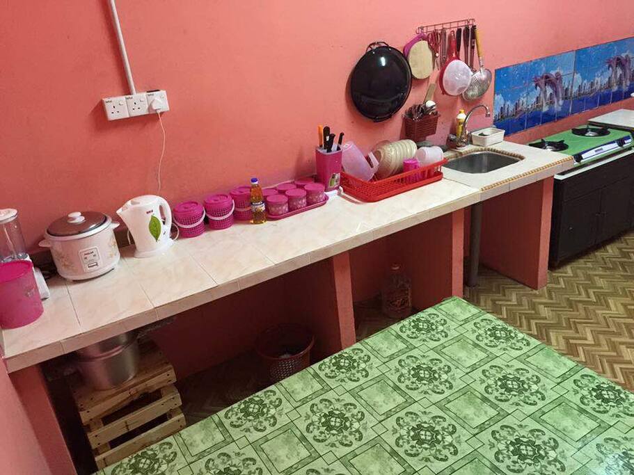 Simple kitchen