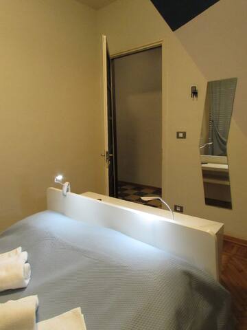 SEI DA NOI - CAMERA 3