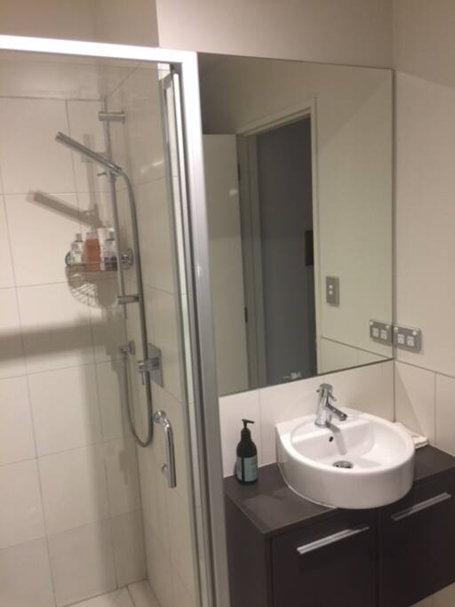 Private Bathroom (Not Ensuite)