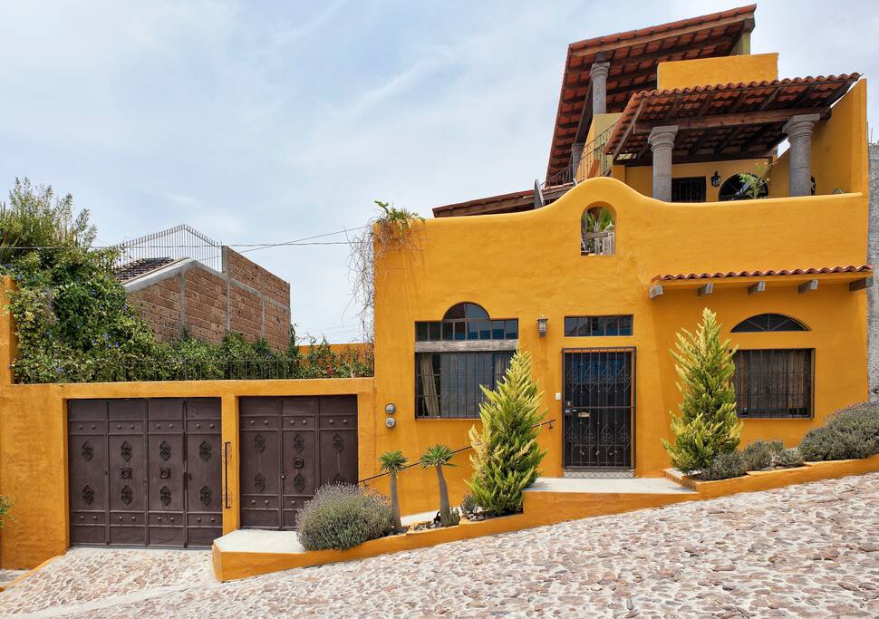 Artistic Casita Great Views Apartments for Rent in San Miguel de