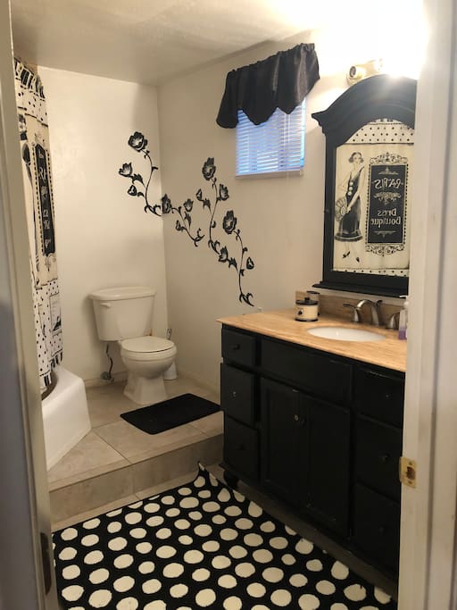 Cute bathroom