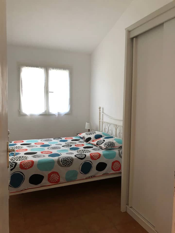 Dhomë gjumi 2