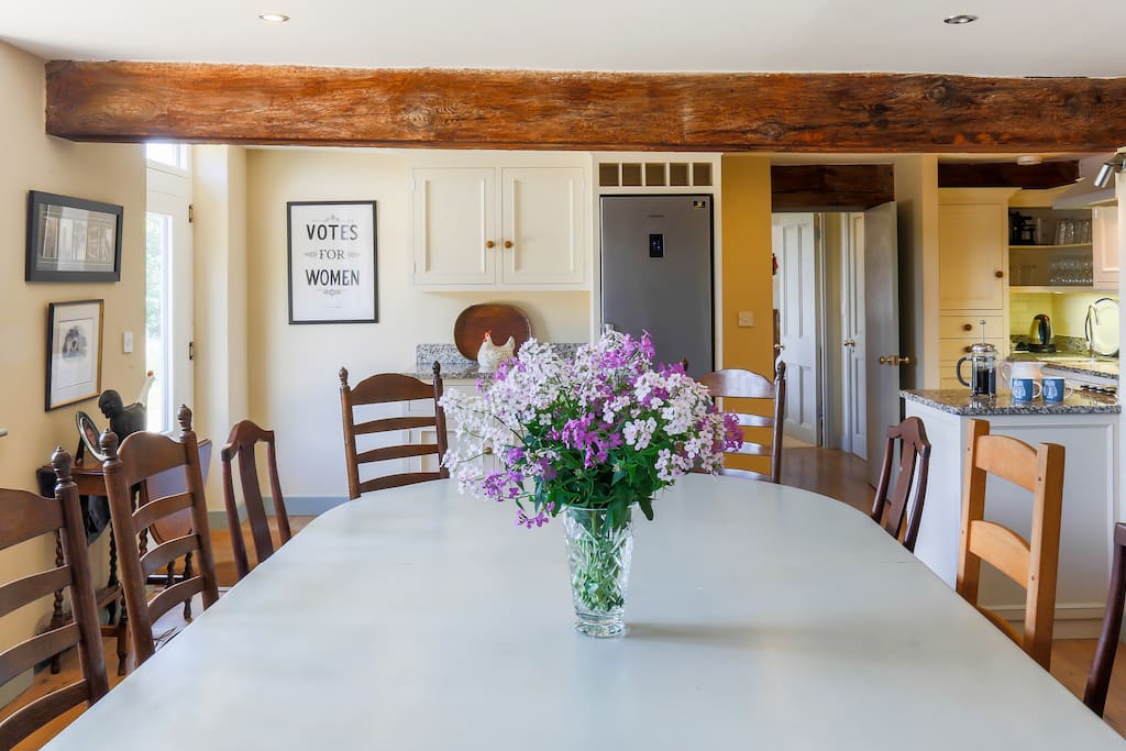 Piper House - a large open airy house ideal for families and larger groups