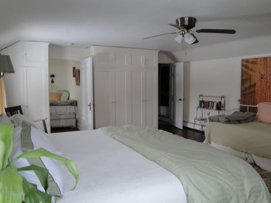 The Manor Suite can comfortably accommodate up to 4 people.