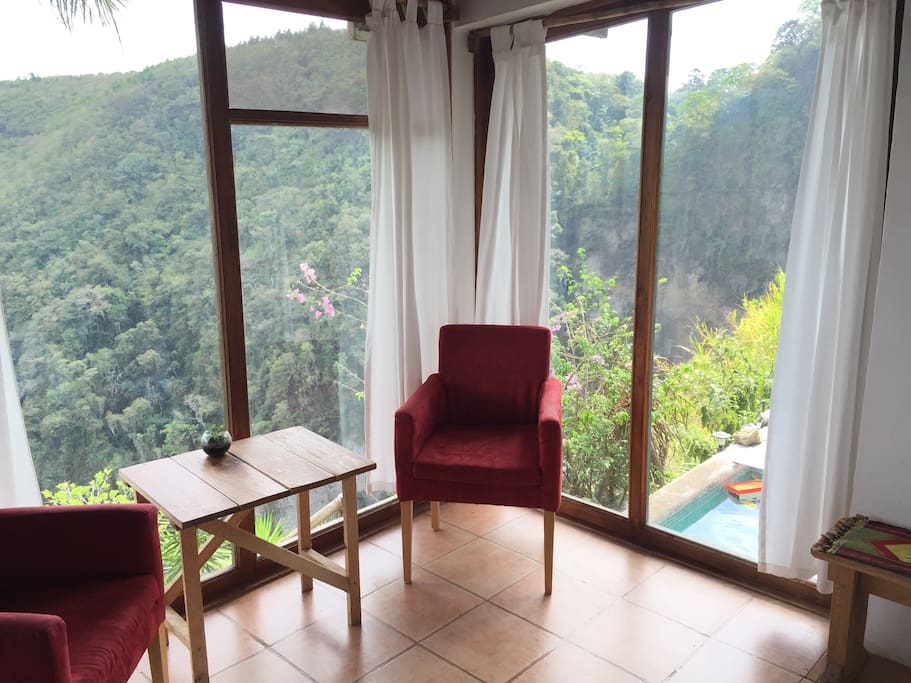 Jacuzzi outside over looking the waterfall and the valley below!