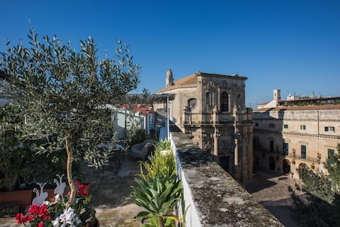 Popular Airbnb listing: Penthouse 14 - independent Suite on the rooftops of Lecce in Lecce