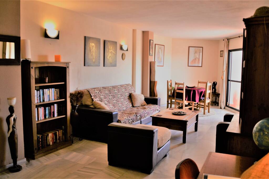Spacious Lounge leading to seaview balcony