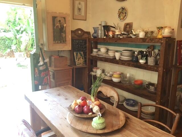 Entire freestanding 1920s home & pool and garden gallery image 5