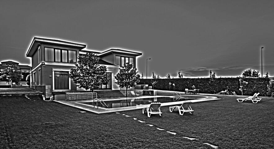 Villa Banu gallery image 5