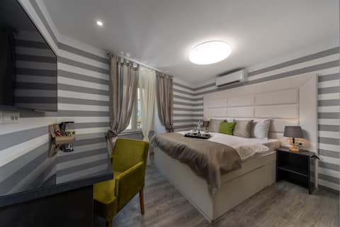 Top performing Airbnb: Forever Room #3 in Mjesni Odbor Luka
