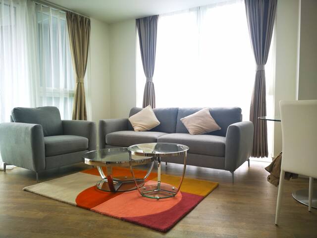 Central LondonNew flat with two spacious bedrooms. gallery image 4