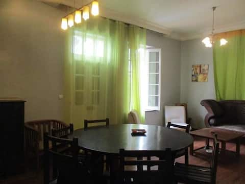 Mahamasina - Basic and very convenient - Cozy