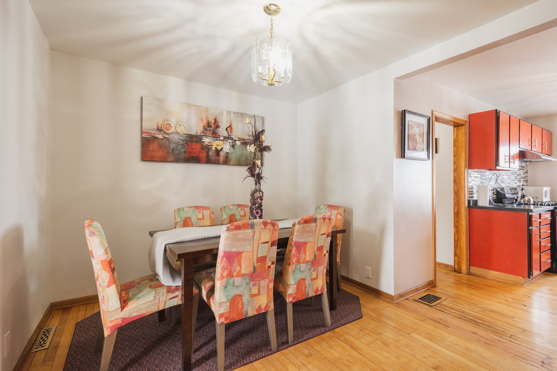 Spacious & Safe 4BR Home | Convenient + 4 Parkings