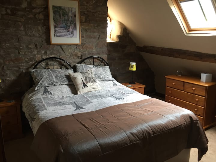 Chumba 1 cha kulala kimewekwa mara mbili