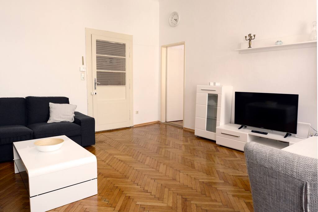 Living Room / Wohnzimmer