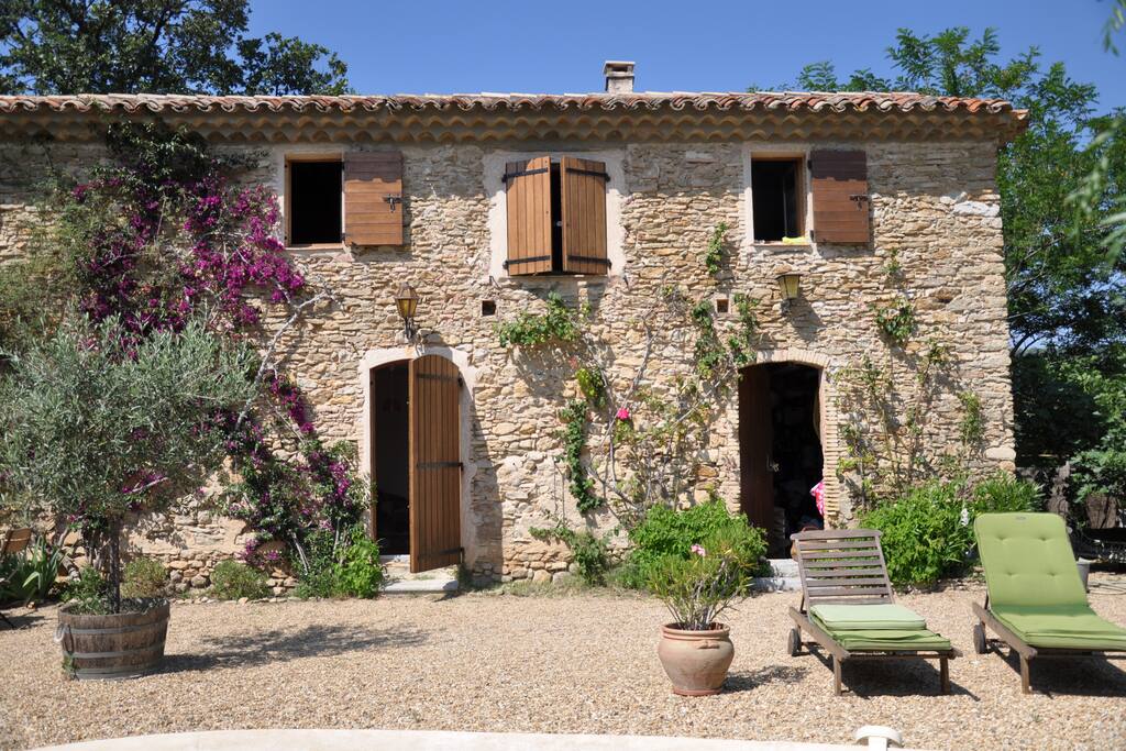 Un véritable mas provençal