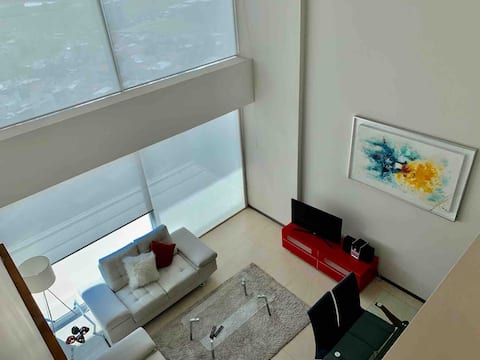 Popular Airbnb listing: Luxury Loft near to everything in Quintas Del Marqués
