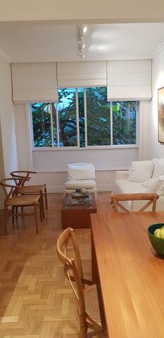 2 bedrooms at Leblon