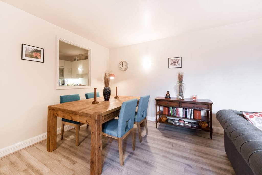 Large dining table to enjoy your meals