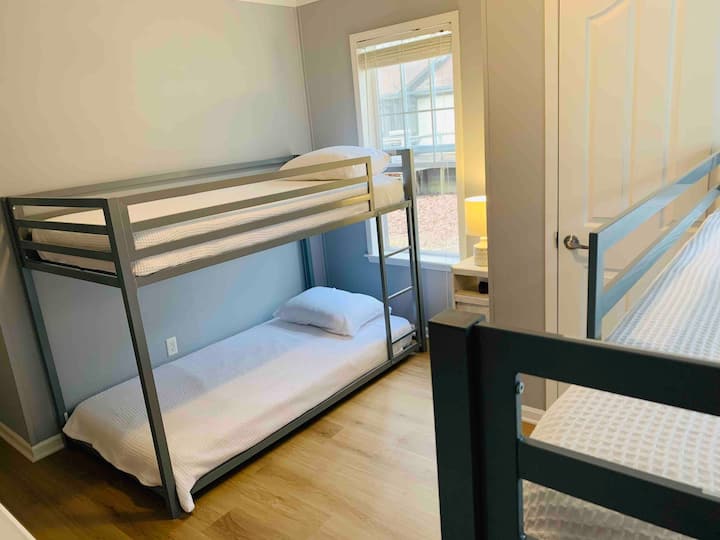 Bedroom 2
2 sets of Bunk Beds (4 twin mattresses)
Closet/kids games /bedside lamp
